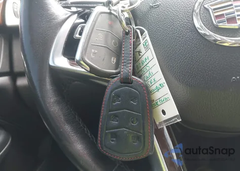 2015 Cadillac Srx Luxury Collection z USA, uszkodzony, nr VIN 3GYFNBE30FS578136